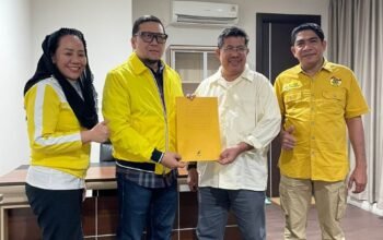 Resmi Kantongi B1KWK Partai Golkar, Pasangan Bahrain-Umar Siap Tarung di Pilkada Halsel 2024